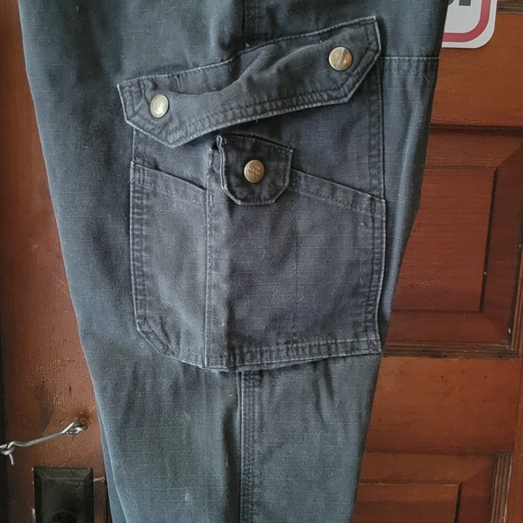 Carhartt cargo pants 34x34 - Picture 4 of 8